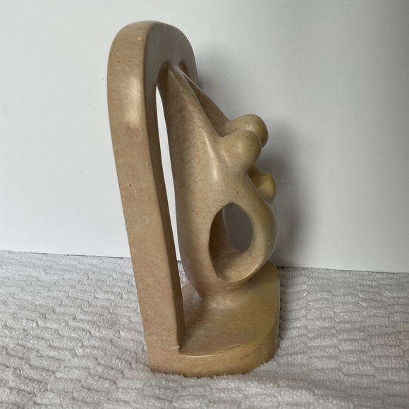 Soapstone Carving Handmade African Art Family Sculpture - Parents and Child - Picture 6 of 13